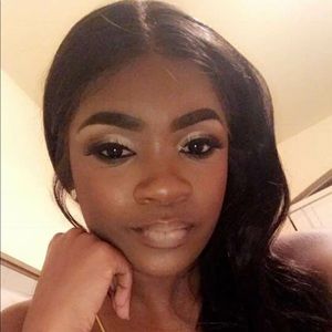 Meet your Posher, Jacquesha